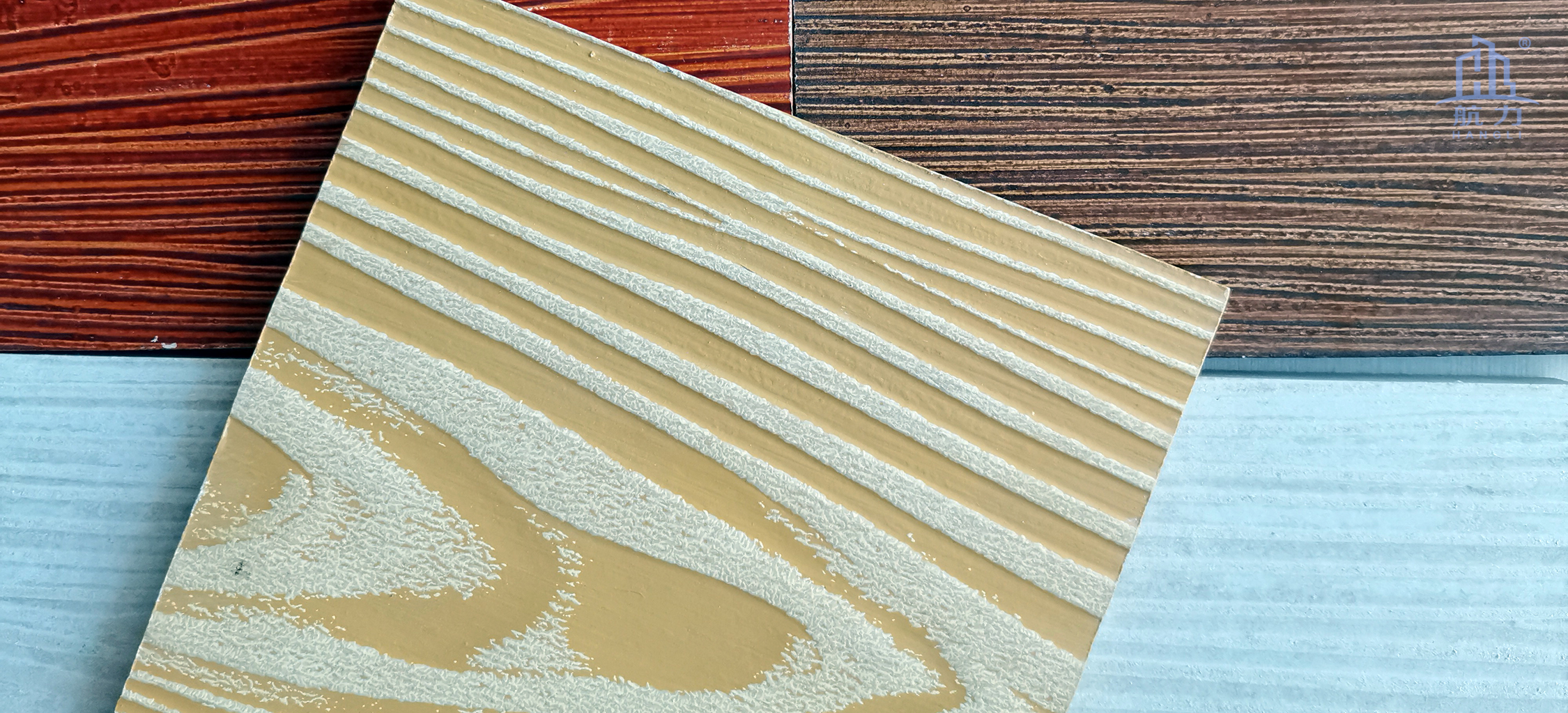 木紋水泥板以100%無石棉水泥板為基材，采用先進生產(chǎn)工藝制成，具有逼真的木紋紋理效果